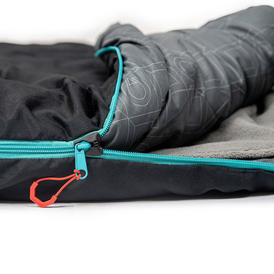 Quest Outdoors Brass Monkey sleeping Bag YKK Anti Snag Zipper